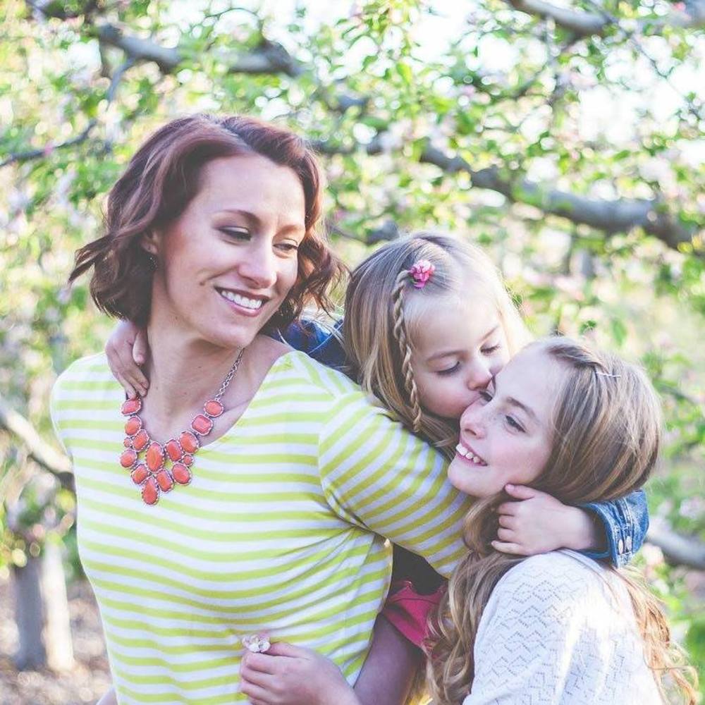 Meet your Posher, Kendra